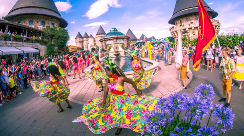 le-hoi-du-lich-bien-sam-son-2019-bat-dau-bang-carnival-tren-duong-pho-91